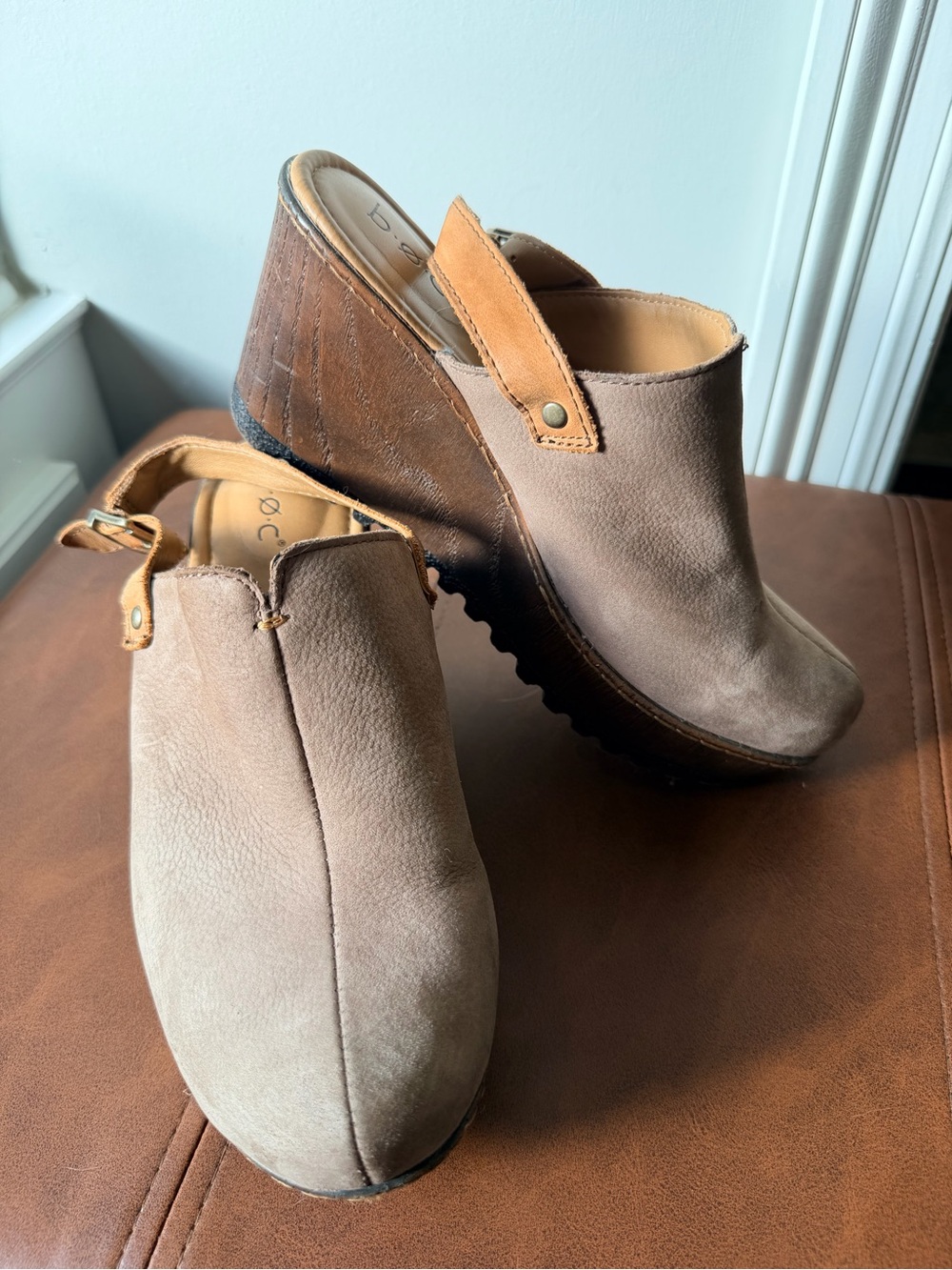 boc Women's Taupe Suede Platform Clogs with Tan Accent Strap - Picture 6 of 6